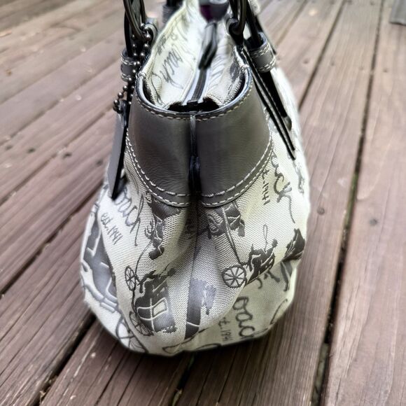 Coach Horse & Carriage Purse Shoulder Bag Gray Hobo - Picture 10 of 15